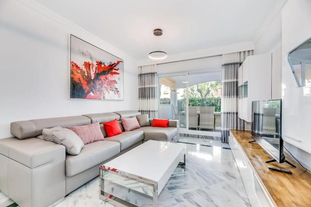 Ferienwohnung Relax, Comfort&Modern. La Dama de Noche. BiBiBlue Marbella