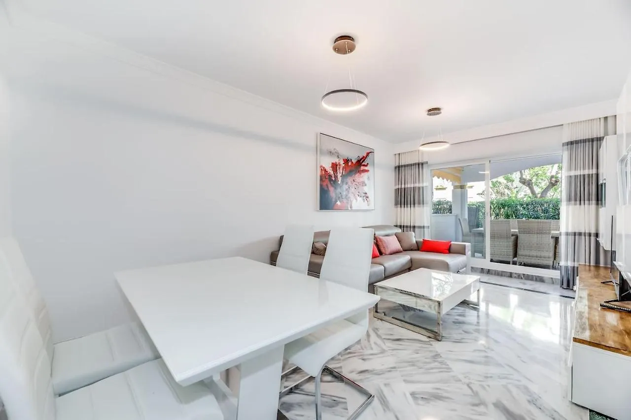 Relax, Comfort And Modern. La Dama De Noche. Bibiblue Apartment Marbella