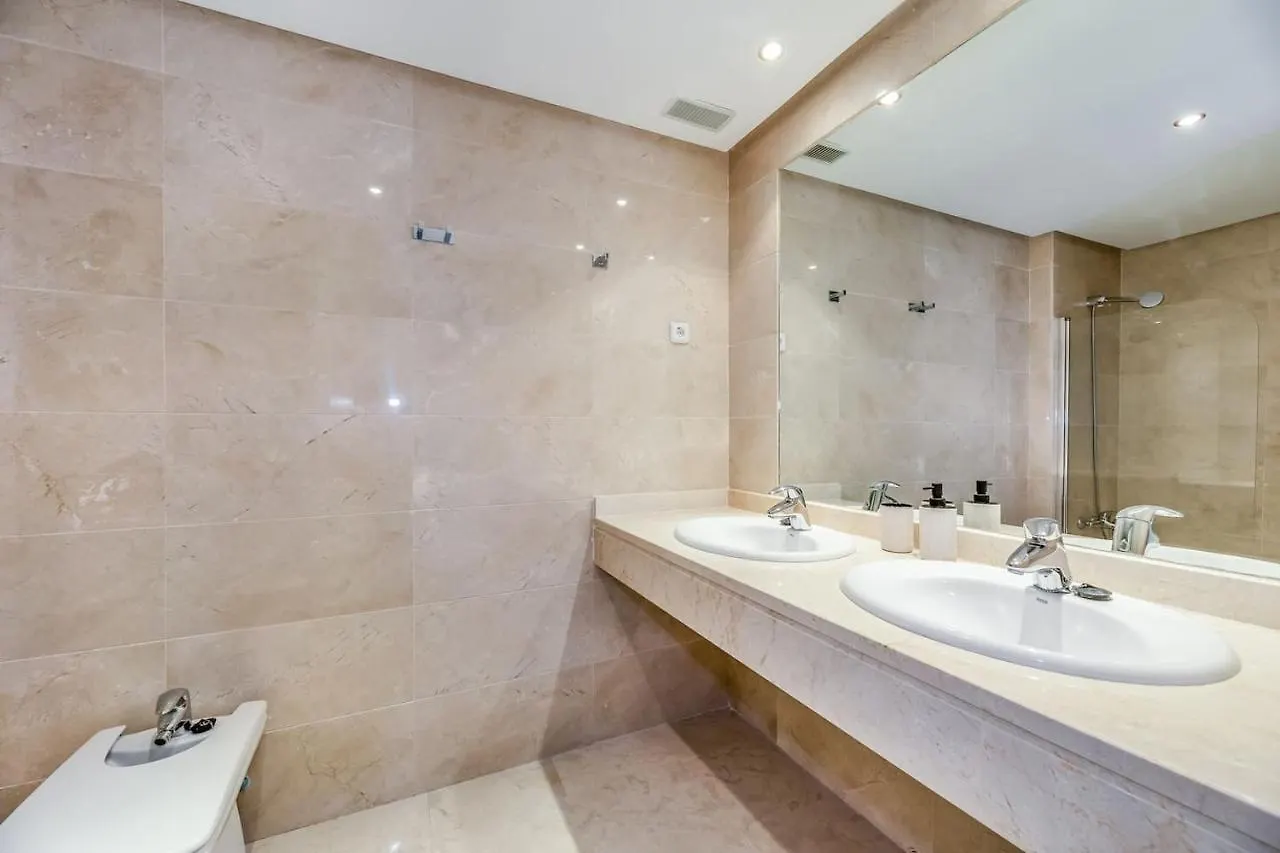 Relax, Comfort And Modern. La Dama De Noche. Bibiblue Apartment Marbella