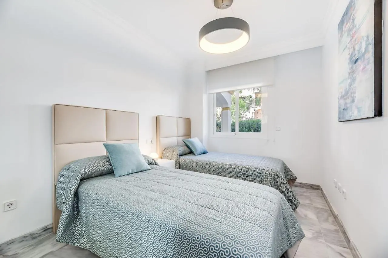 Relax, Comfort And Modern. La Dama De Noche. Bibiblue Apartment Marbella 0*,  Spain